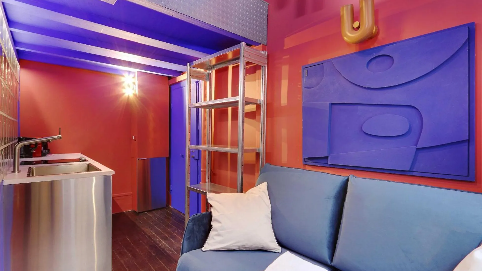 Colourful Studio For 2 - Heart Of Le Marais contacts