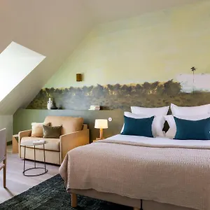 Le Petit Oberkampf & Spa Paryż